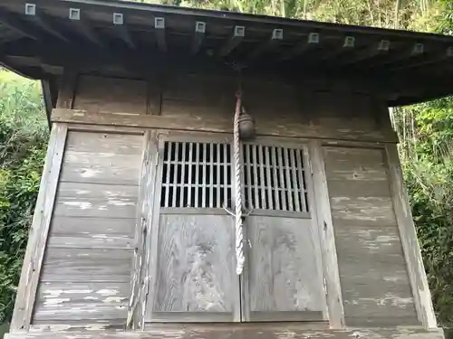 八幡神社の本殿・本堂