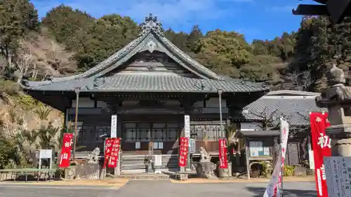 勝楽寺の{uncategorized: "未分類", other: "その他", undefined: "問題あり", building: "その他建物", grave: "お墓", sacred_gate: "鳥居", guardian: "狛犬", statue: "像", buddha: "仏像", history: "歴史", nature: "自然", garden: "庭園", animal: "動物", pagoda: "塔", temizu: "手水舎", mountain_gate: "山門・神門", sanctuary: "本殿・本堂", subordinate: "末社・摂社", art: "芸術", scenery: "景色", jizo: "地蔵", ema: "絵馬", goshuin: "御朱印", omikuji: "おみくじ", items: "授与品その他", amulet: "お守り", goshuincho: "御朱印帳", eats: "食事", festival: "お祭り", votive_dance: "神楽", shichigosan: "七五三参", wedding: "結婚式", experience: "体験その他", initially: "初詣", around: "周辺", anti_infection: "感染症対策"}