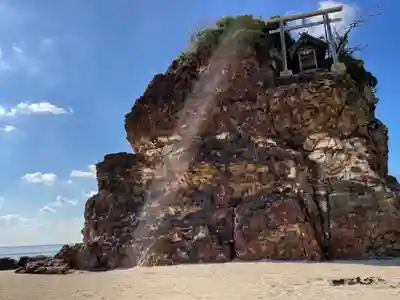 稲佐の浜 弁天島(島根県)