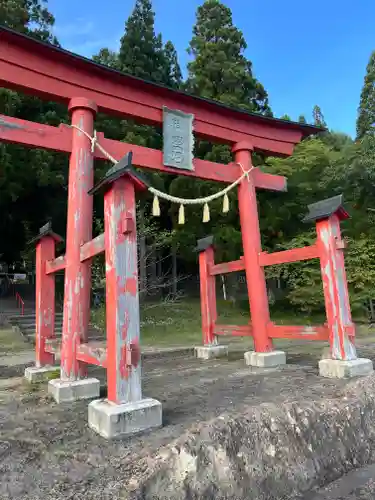 御座石神社の鳥居