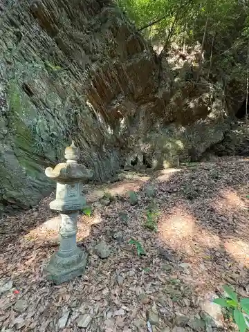 鳴滝奥の院の本殿・本堂