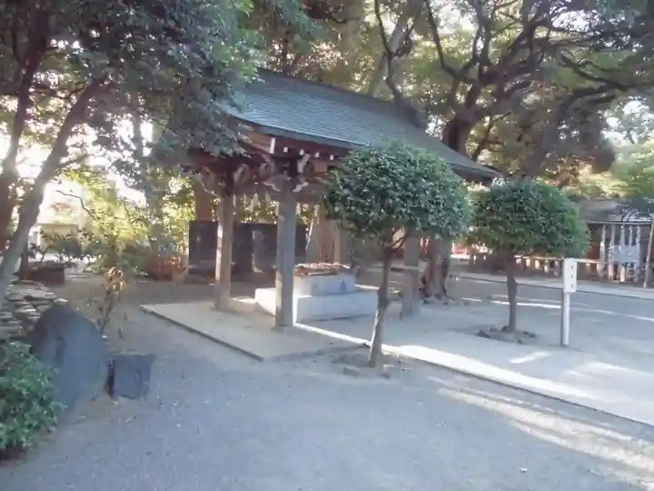 前鳥神社の手水舎