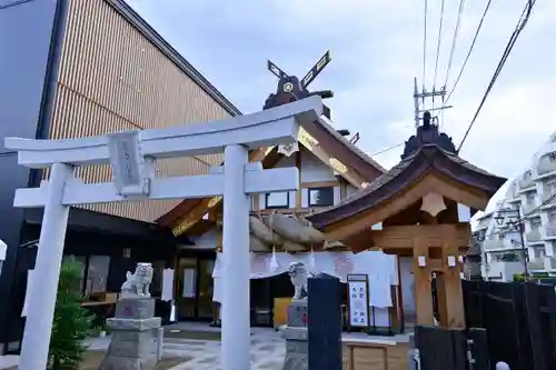 出雲大社埼玉分院の鳥居