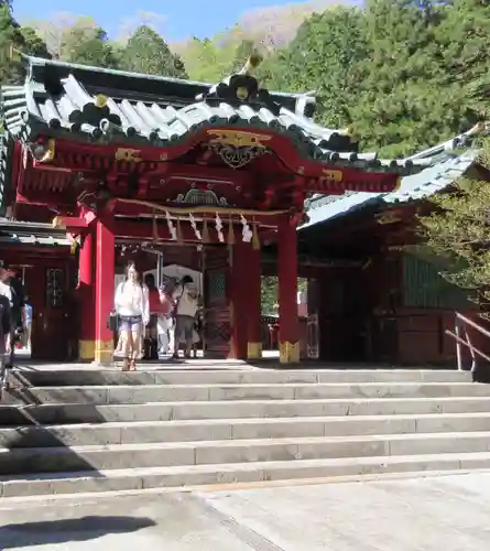 箱根神社の山門・神門
