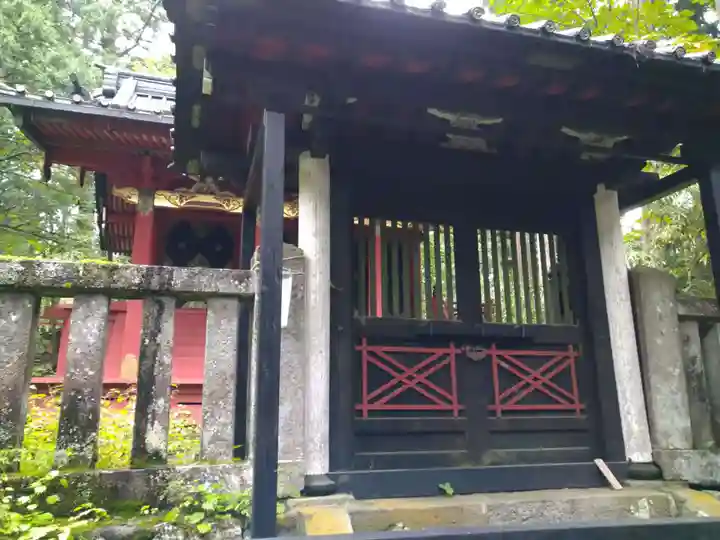 瀧尾神社(日光二荒山神社別宮)の山門・神門
