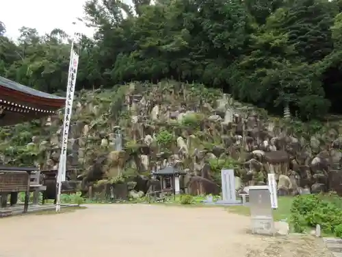 観音正寺の建物その他