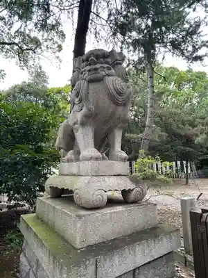 和歌山縣護國神社の狛犬