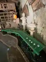 銭洗弁財天宇賀福神社(神奈川県)