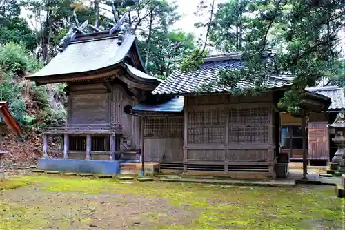 比津神社の本殿