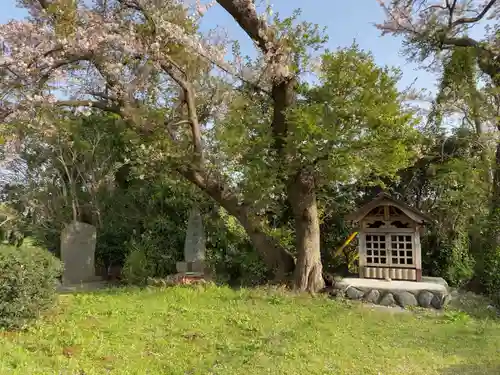 愛の地蔵尊のその他建物