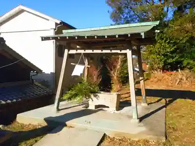 八幡社の手水舎