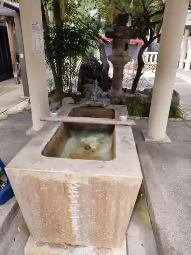 六所宮の手水舎