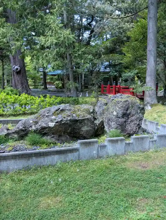 度津神社の{uncategorized: "未分類", other: "その他", undefined: "問題あり", building: "その他建物", grave: "お墓", sacred_gate: "鳥居", guardian: "狛犬", statue: "像", buddha: "仏像", history: "歴史", nature: "自然", garden: "庭園", animal: "動物", pagoda: "塔", temizu: "手水舎", mountain_gate: "山門・神門", sanctuary: "本殿・本堂", subordinate: "末社・摂社", art: "芸術", scenery: "景色", jizo: "地蔵", ema: "絵馬", goshuin: "御朱印", omikuji: "おみくじ", items: "授与品その他", amulet: "お守り", goshuincho: "御朱印帳", eats: "食事", festival: "お祭り", votive_dance: "神楽", shichigosan: "七五三参", wedding: "結婚式", experience: "体験その他", initially: "初詣", around: "周辺", anti_infection: "感染症対策"}