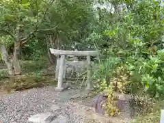 櫻井子安神社の鳥居