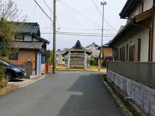 縣社の鳥居