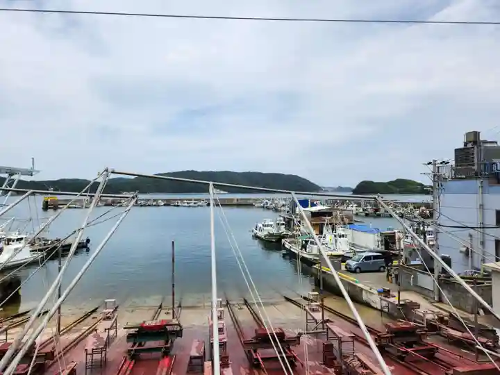 厳島神社の周辺