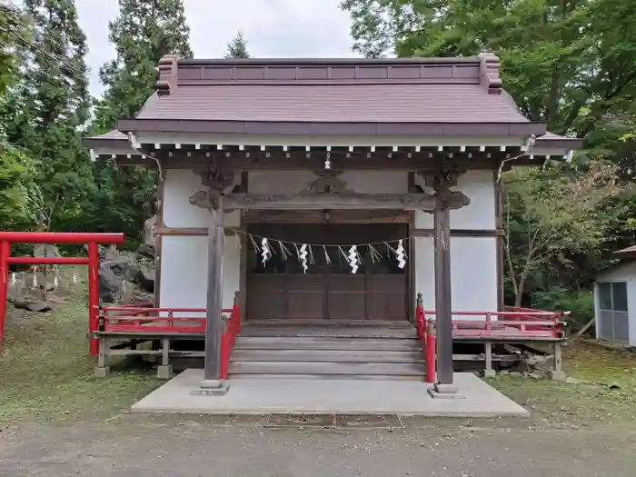 大臼山神社の本殿