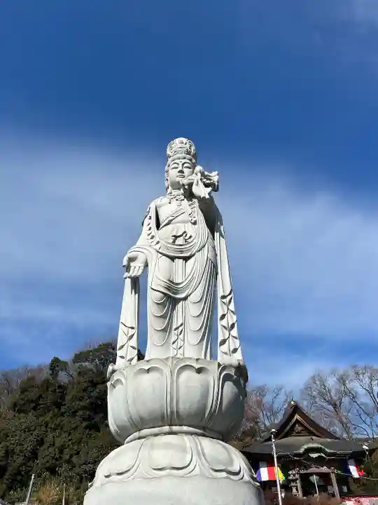 埼玉厄除け開運大師・龍泉寺(切り絵御朱印発祥の寺)(埼玉県)