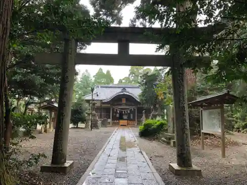 縣神社の鳥居