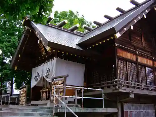 札幌諏訪神社の本殿・本堂