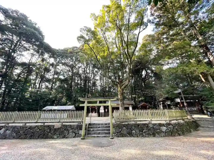 往馬坐伊古麻都比古神社(奈良県)