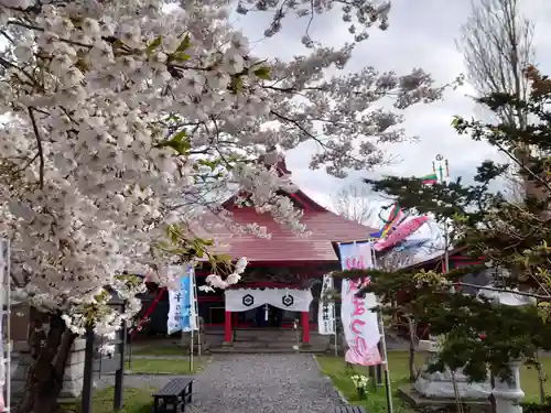 厳島神社の本殿