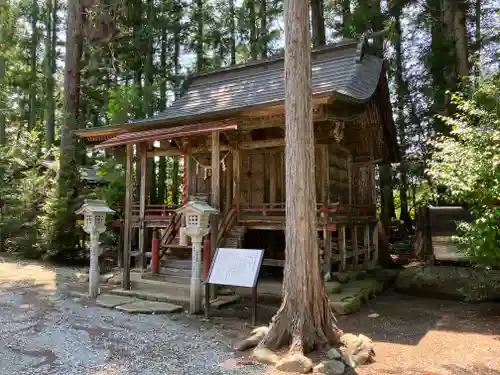 涼ケ岡八幡神社の末社