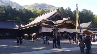 彌彦神社の本殿・本堂