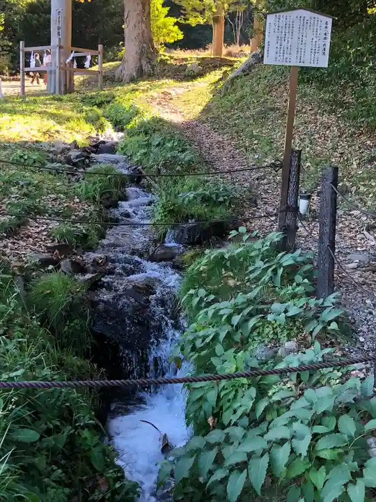 諏訪大社上社前宮(長野県)