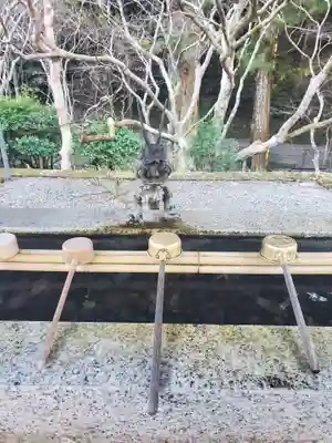 洞慶院の手水舎