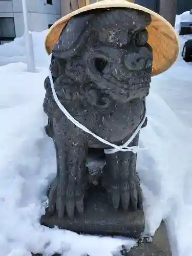 札幌諏訪神社の狛犬