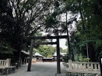 氷上姉子神社(熱田神宮摂社)の鳥居