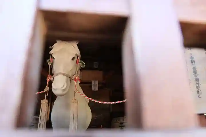 三春大神宮の像