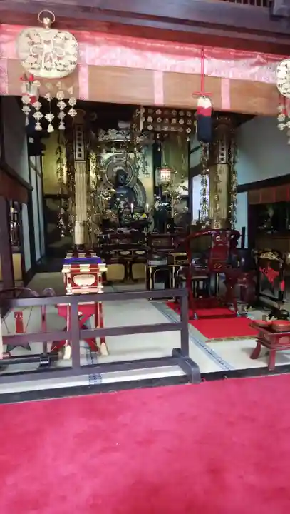 勝円寺(勝圓寺)の本殿・本堂