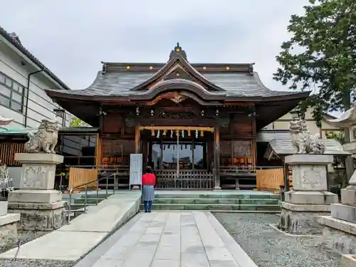 國神神社の本殿