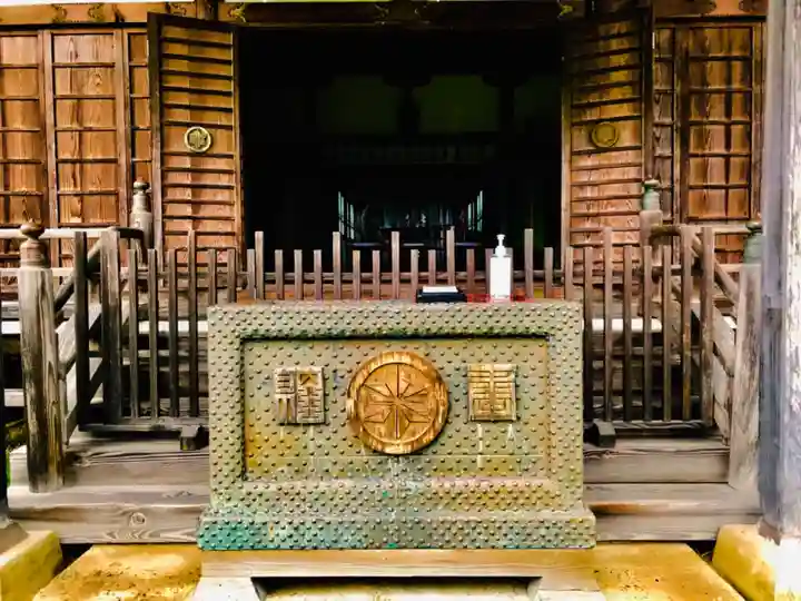 青麻神社の本殿・本堂