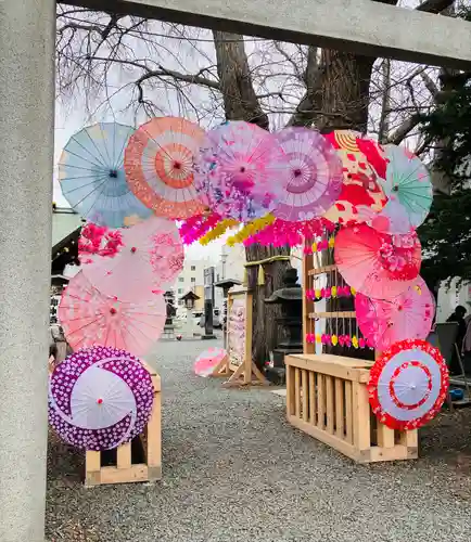 札幌諏訪神社の山門