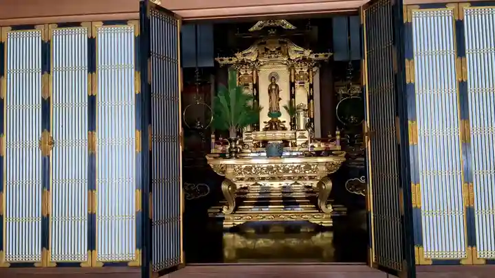 満徳寺の本殿・本堂