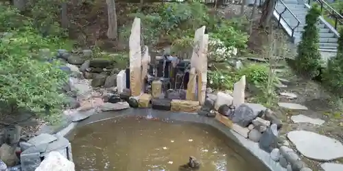 上川神社の庭園