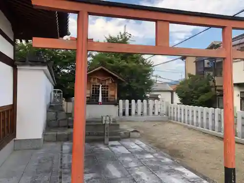 志貴縣主神社の末社・摂社