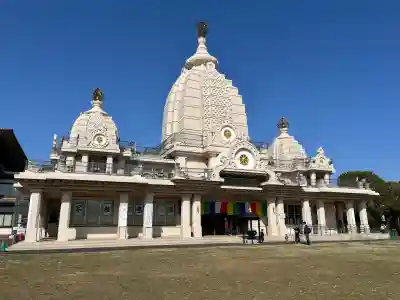 川崎大師（平間寺）の{uncategorized: "未分類", other: "その他", undefined: "問題あり", building: "その他建物", grave: "お墓", sacred_gate: "鳥居", guardian: "狛犬", statue: "像", buddha: "仏像", history: "歴史", nature: "自然", garden: "庭園", animal: "動物", pagoda: "塔", temizu: "手水舎", mountain_gate: "山門・神門", sanctuary: "本殿・本堂", subordinate: "末社・摂社", art: "芸術", scenery: "景色", jizo: "地蔵", ema: "絵馬", goshuin: "御朱印", omikuji: "おみくじ", items: "授与品その他", amulet: "お守り", goshuincho: "御朱印帳", eats: "食事", festival: "お祭り", votive_dance: "神楽", shichigosan: "七五三参", wedding: "結婚式", experience: "体験その他", initially: "初詣", around: "周辺", anti_infection: "感染症対策"}