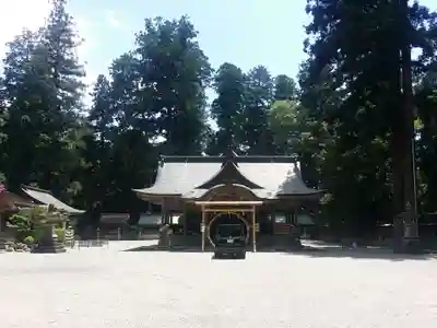 伊和神社の本殿・本堂