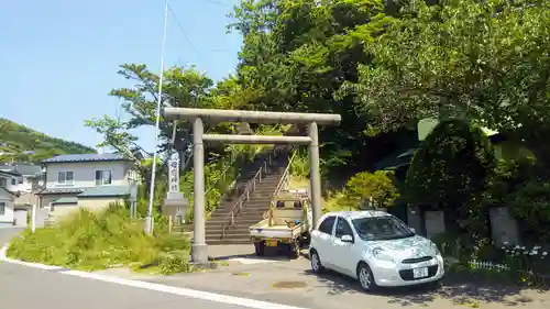 母恋神社の鳥居