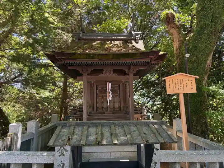 金刀比羅宮の{uncategorized: "未分類", other: "その他", undefined: "問題あり", building: "その他建物", grave: "お墓", sacred_gate: "鳥居", guardian: "狛犬", statue: "像", buddha: "仏像", history: "歴史", nature: "自然", garden: "庭園", animal: "動物", pagoda: "塔", temizu: "手水舎", mountain_gate: "山門・神門", sanctuary: "本殿・本堂", subordinate: "末社・摂社", art: "芸術", scenery: "景色", jizo: "地蔵", ema: "絵馬", goshuin: "御朱印", omikuji: "おみくじ", items: "授与品その他", amulet: "お守り", goshuincho: "御朱印帳", eats: "食事", festival: "お祭り", votive_dance: "神楽", shichigosan: "七五三参", wedding: "結婚式", experience: "体験その他", initially: "初詣", around: "周辺", anti_infection: "感染症対策"}