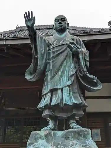 墨染寺（桜寺）の像