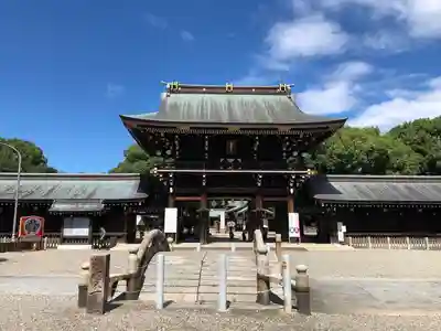 真清田神社の山門・神門