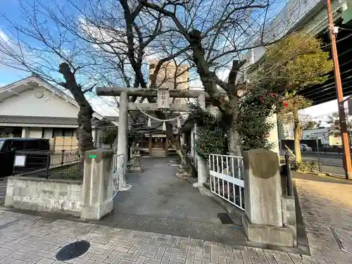 神明社の鳥居