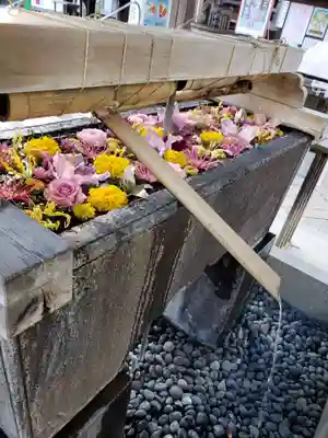 鳩森八幡神社の手水舎