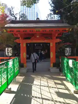 愛宕神社の山門・神門