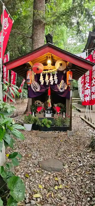 馬場氷川神社の{uncategorized: "未分類", other: "その他", undefined: "問題あり", building: "その他建物", grave: "お墓", sacred_gate: "鳥居", guardian: "狛犬", statue: "像", buddha: "仏像", history: "歴史", nature: "自然", garden: "庭園", animal: "動物", pagoda: "塔", temizu: "手水舎", mountain_gate: "山門・神門", sanctuary: "本殿・本堂", subordinate: "末社・摂社", art: "芸術", scenery: "景色", jizo: "地蔵", ema: "絵馬", goshuin: "御朱印", omikuji: "おみくじ", items: "授与品その他", amulet: "お守り", goshuincho: "御朱印帳", eats: "食事", festival: "お祭り", votive_dance: "神楽", shichigosan: "七五三参", wedding: "結婚式", experience: "体験その他", initially: "初詣", around: "周辺", anti_infection: "感染症対策"}